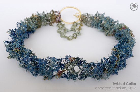 2015 Twisted Collar: Titanium